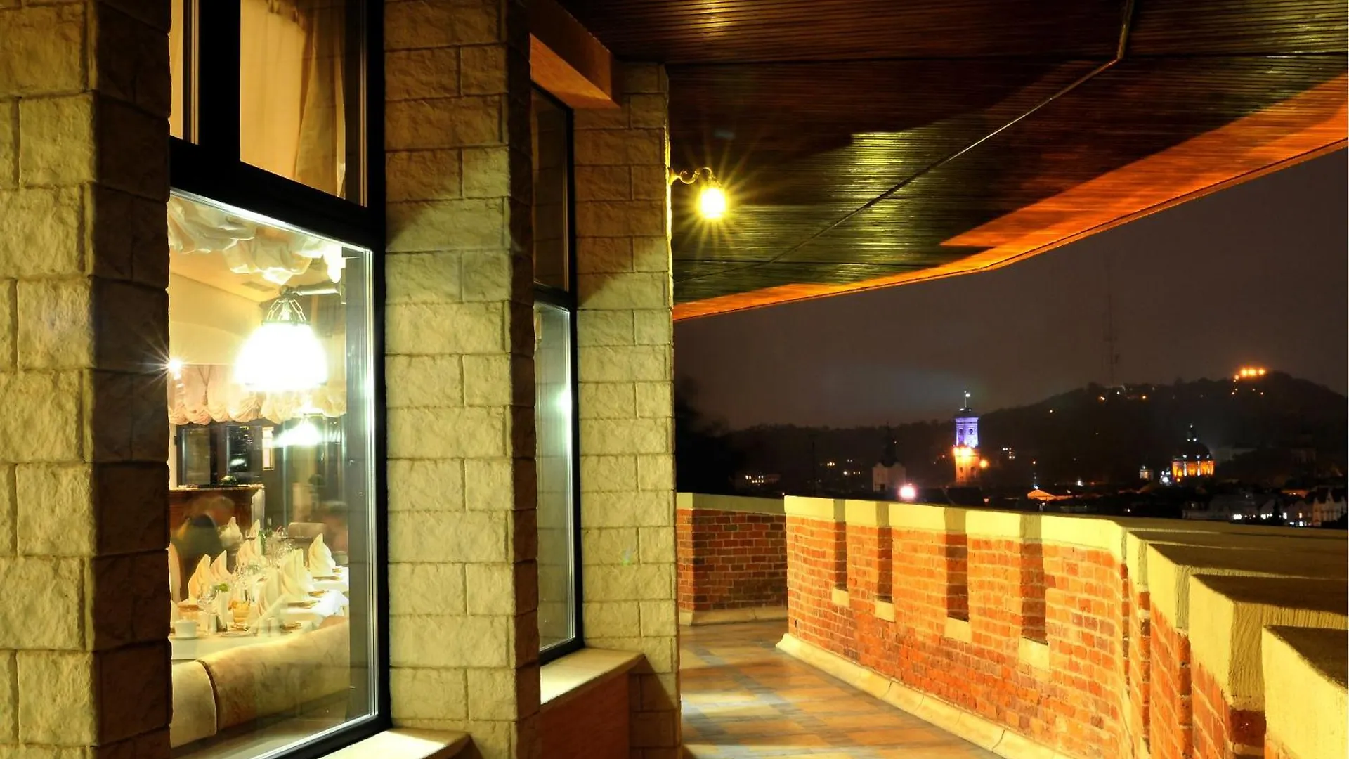 Citadel Gastro Boutique Hotel - Готель Цитадель Львів