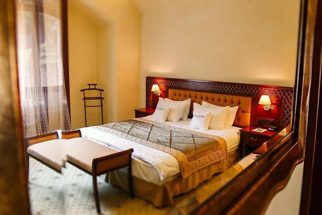 Citadel Gastro Boutique Hotel - Готель Цитадель Львів