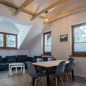 aston-przy-lesie-nowy-bardzo-przestronny.karpacz-hotel.com/